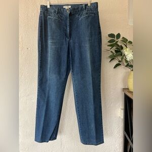 Orvis Women’s Straight Leg Jeans in Dark Blue Denim